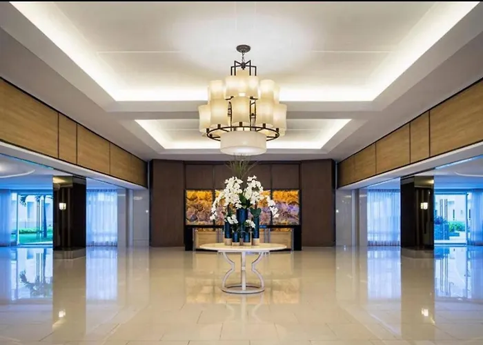 Апартаменты Joyful Pasay Getaway Staycation Near Moa And Ikea Near Mall Of Манила